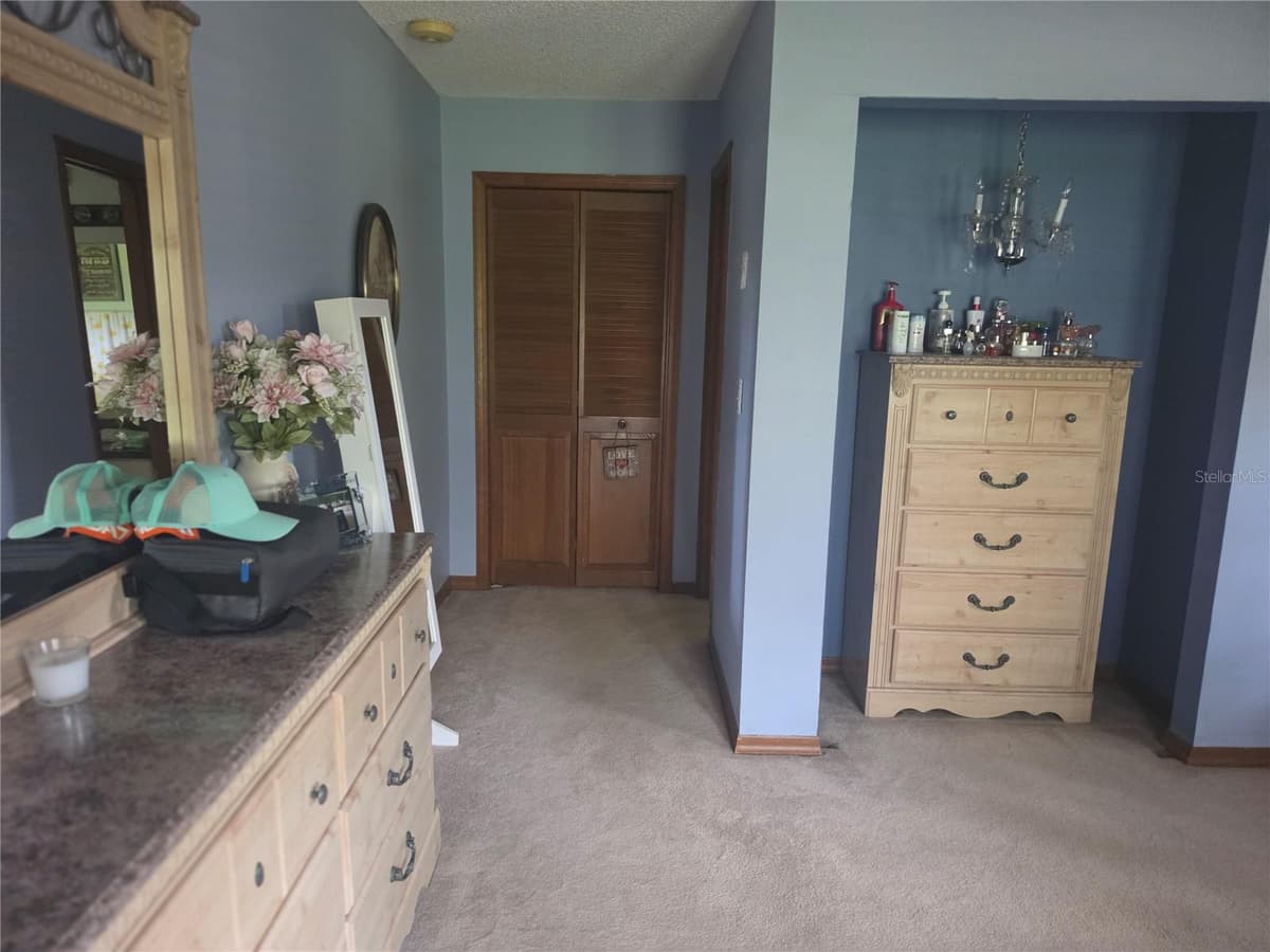 2417 OAK PARK DRIVE — photo 30 of 39