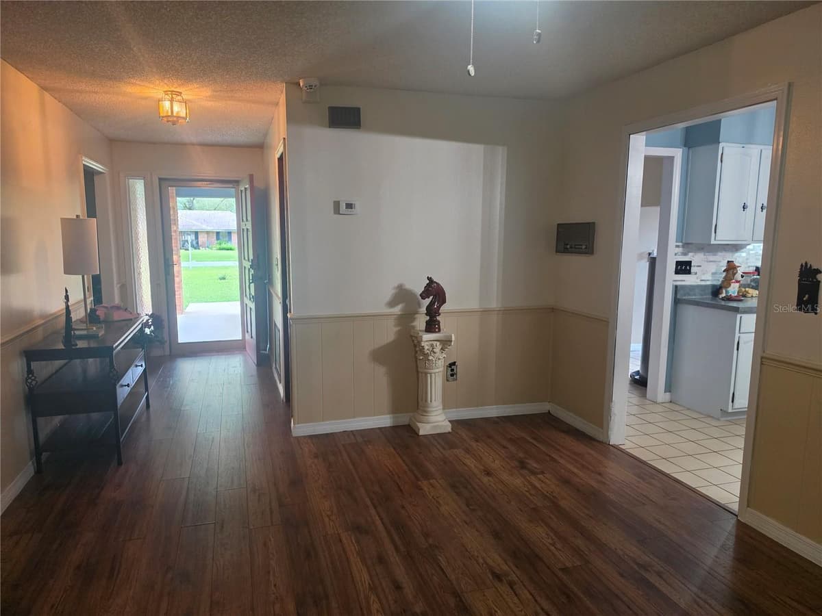 2417 OAK PARK DRIVE — photo 14 of 39