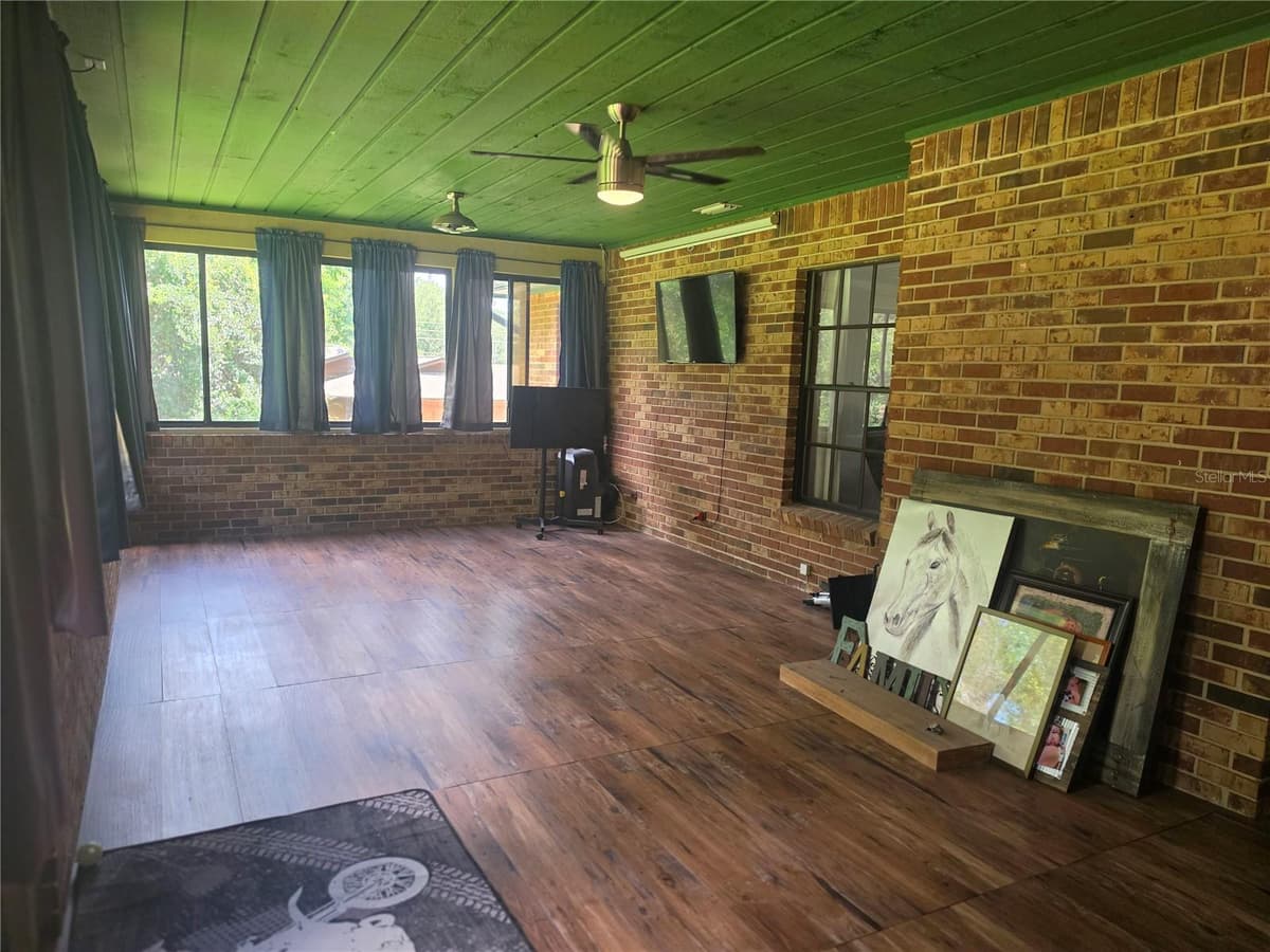 2417 OAK PARK DRIVE — photo 35 of 39