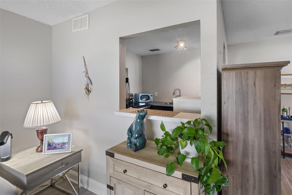 11904 BAYONET LANE — photo 17 of 33