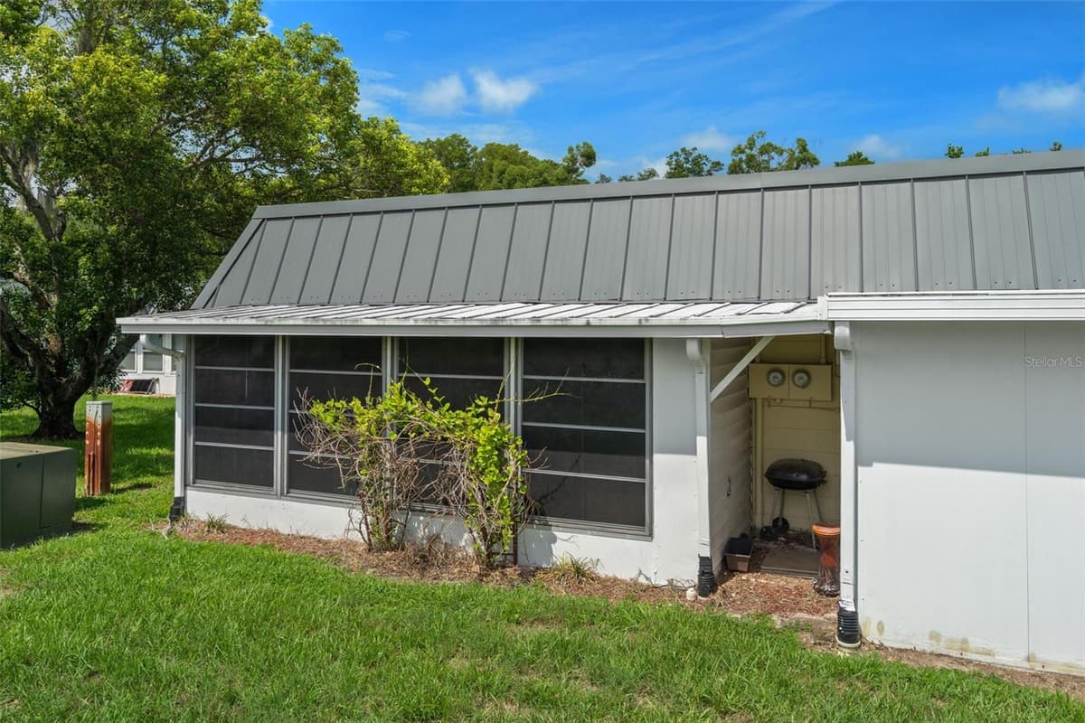 11904 BAYONET LANE — photo 31 of 33