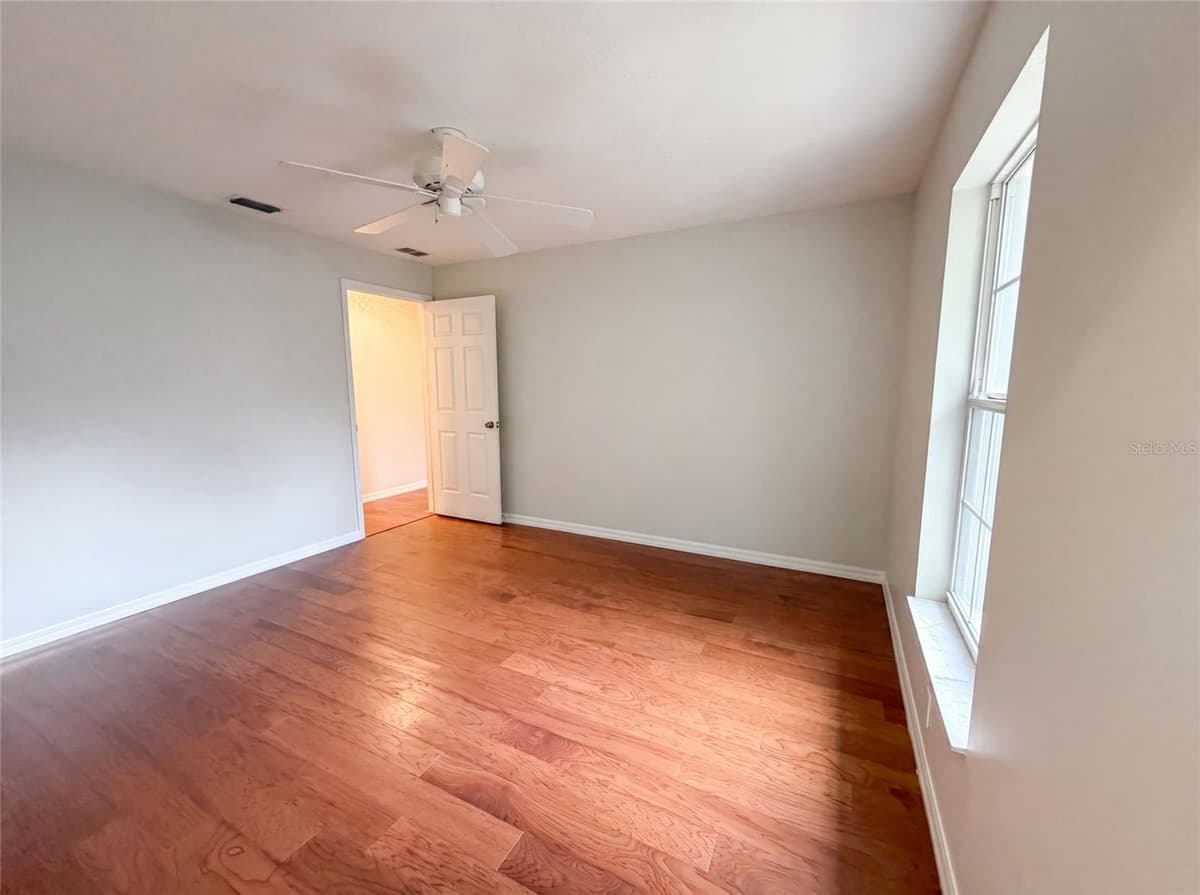 11540 CAMP DRIVE — photo 14 of 37