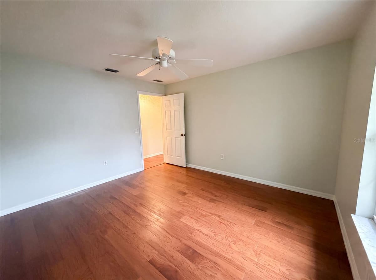 11540 CAMP DRIVE — photo 18 of 37