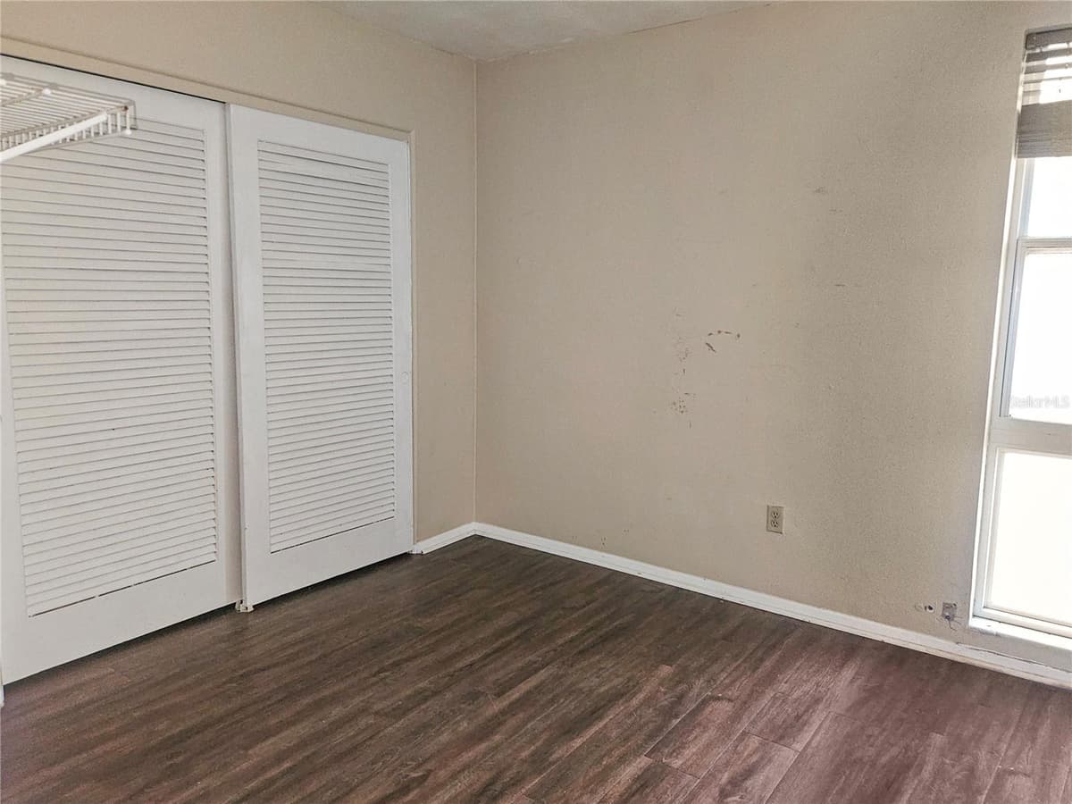 1820 LOMBARDY DRIVE — photo 15 of 20