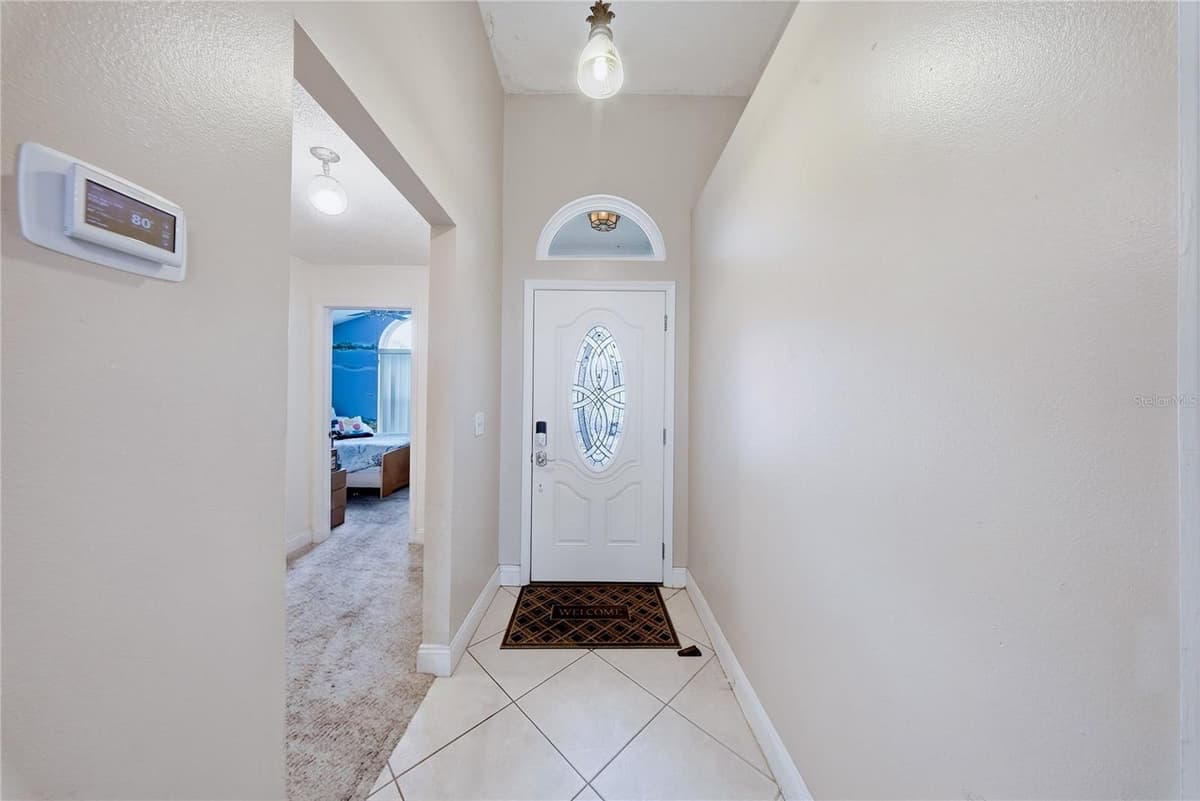 6804 MIRROR LAKE AVENUE — photo 5 of 46