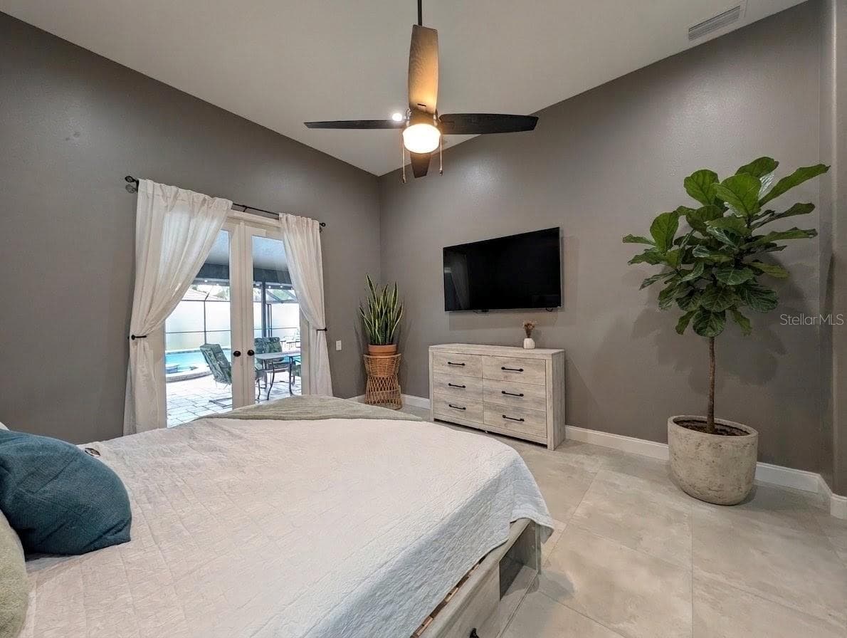 5101 LONGBOAT BOULEVARD — photo 8 of 36
