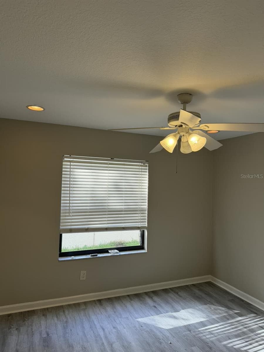 1114 SEAFARER LANE — photo 10 of 24
