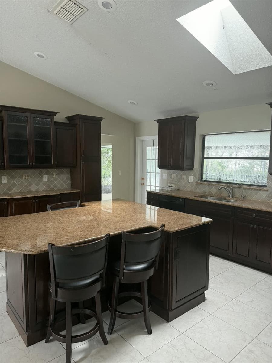 1114 SEAFARER LANE — photo 6 of 24