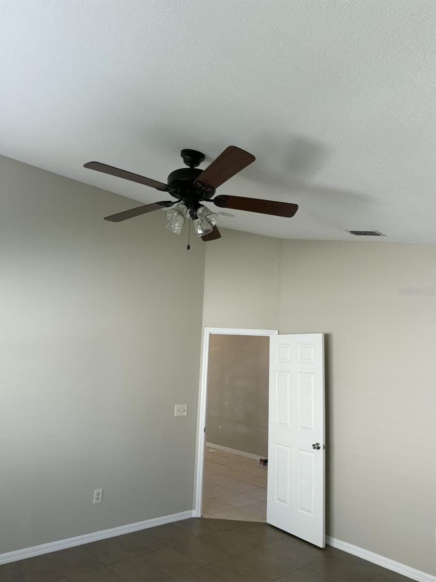 1114 SEAFARER LANE — photo 12 of 24