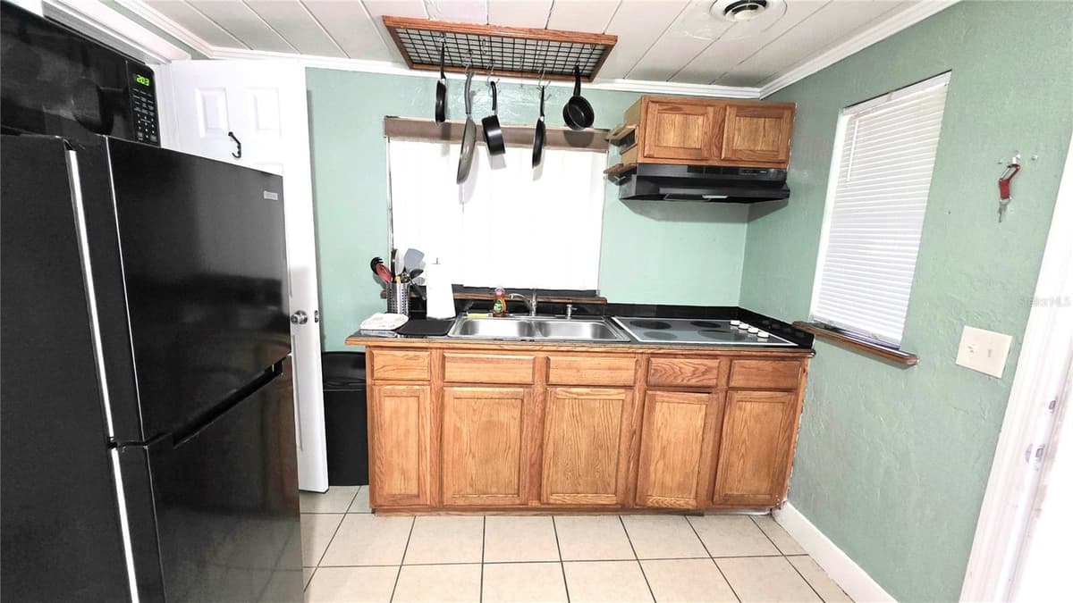 2031 4TH STREET — photo 6 of 23