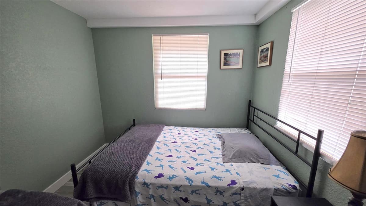 2031 4TH STREET — photo 10 of 23