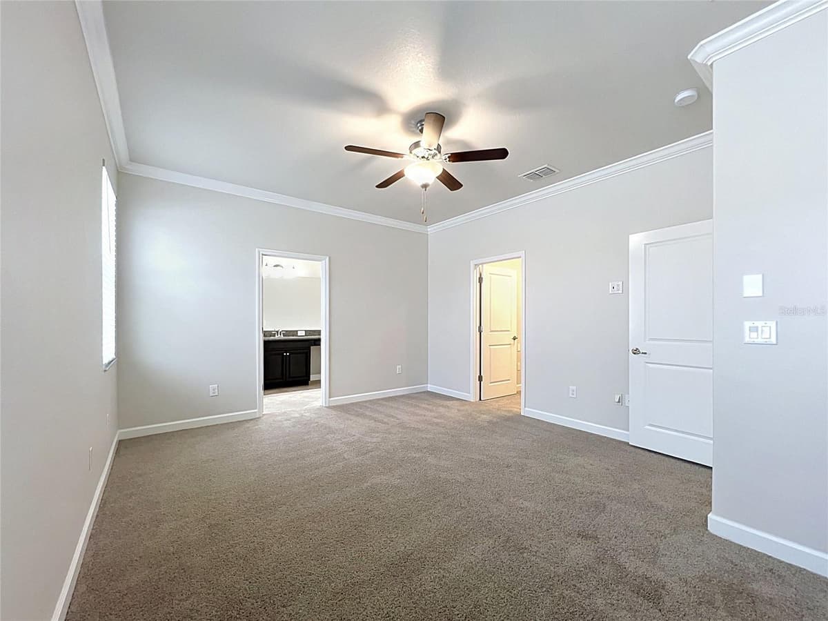 3160 CALVANO DRIVE — photo 18 of 31