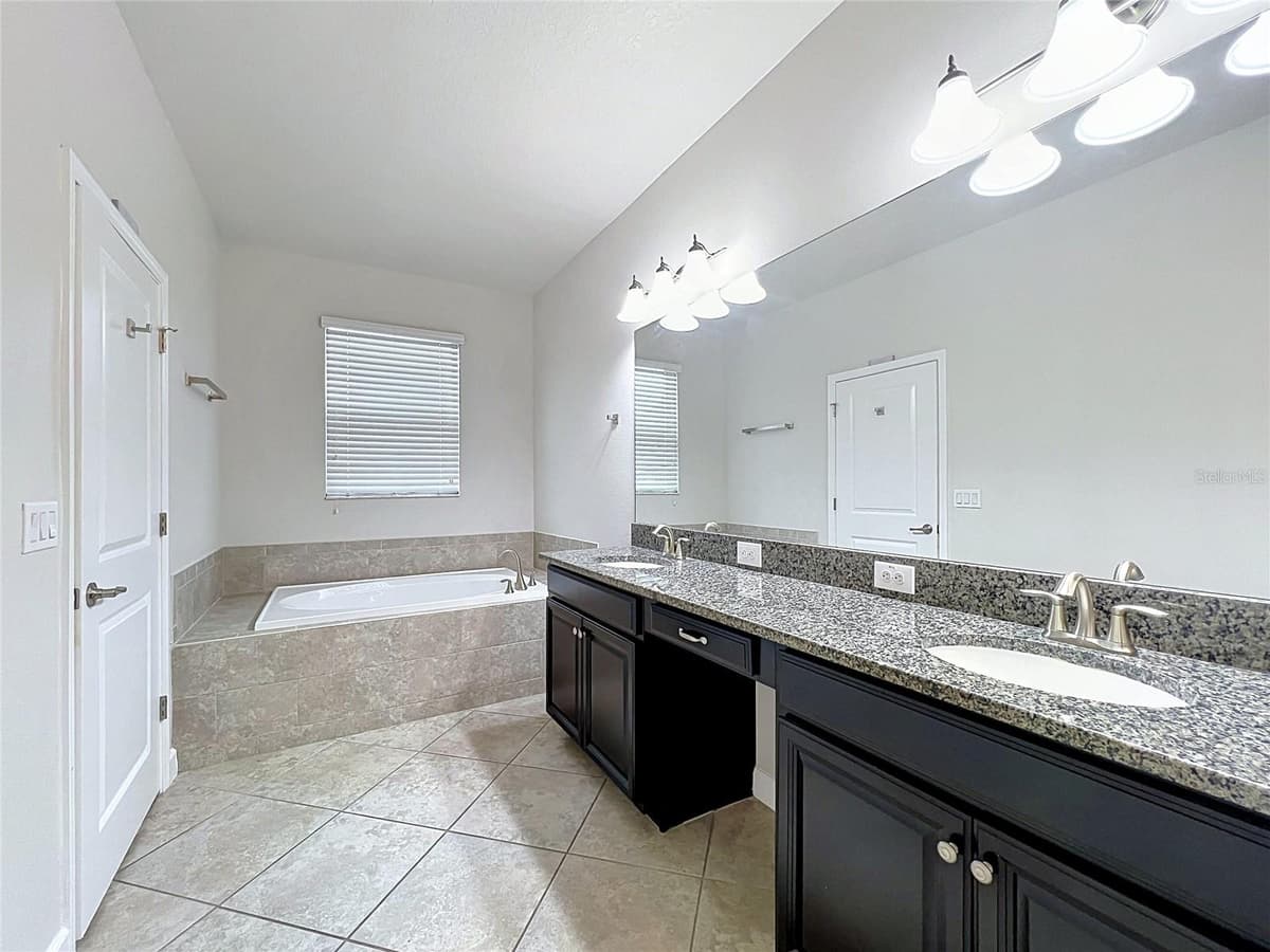 3160 CALVANO DRIVE — photo 21 of 31