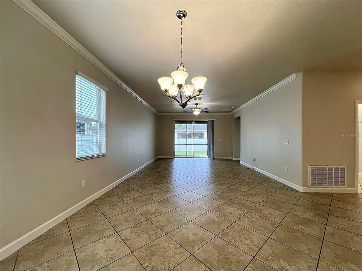 3160 CALVANO DRIVE — photo 13 of 31