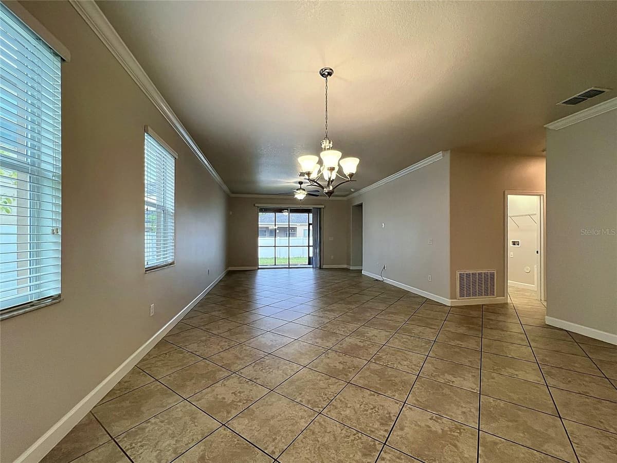 3160 CALVANO DRIVE — photo 12 of 31