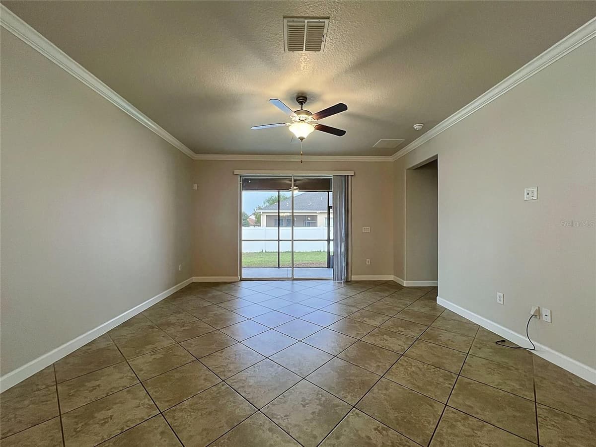 3160 CALVANO DRIVE — photo 15 of 31