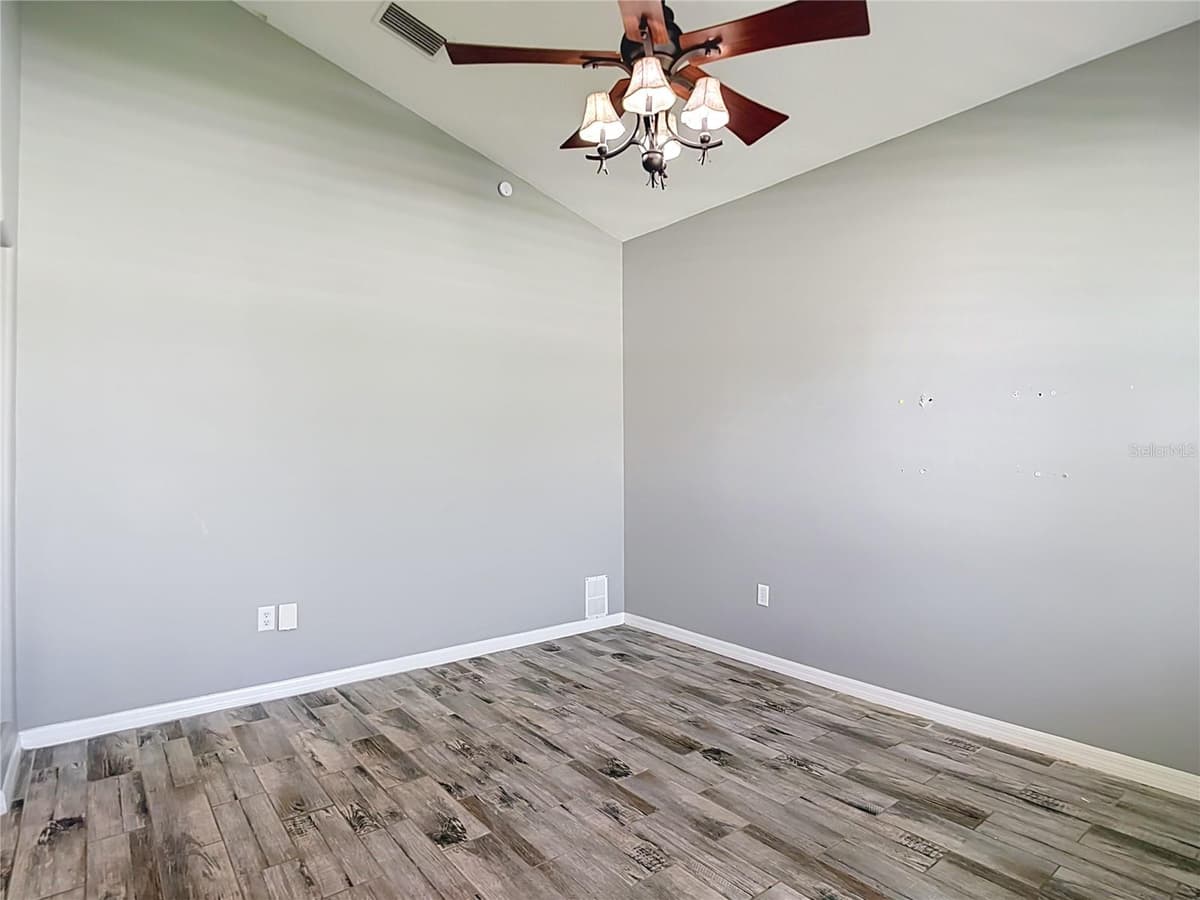 4736 POINTE O WOODS DRIVE — photo 13 of 99