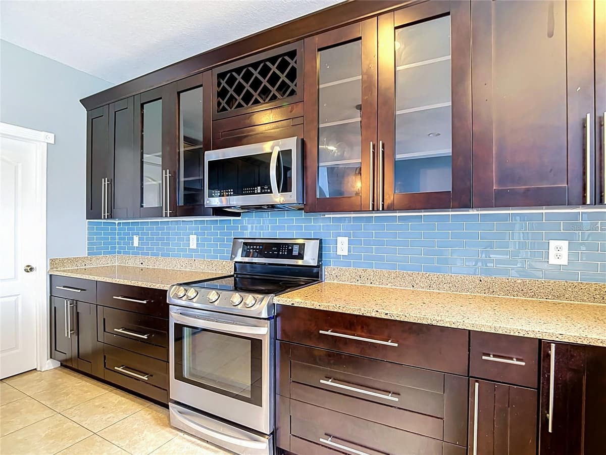 4736 POINTE O WOODS DRIVE — photo 32 of 99