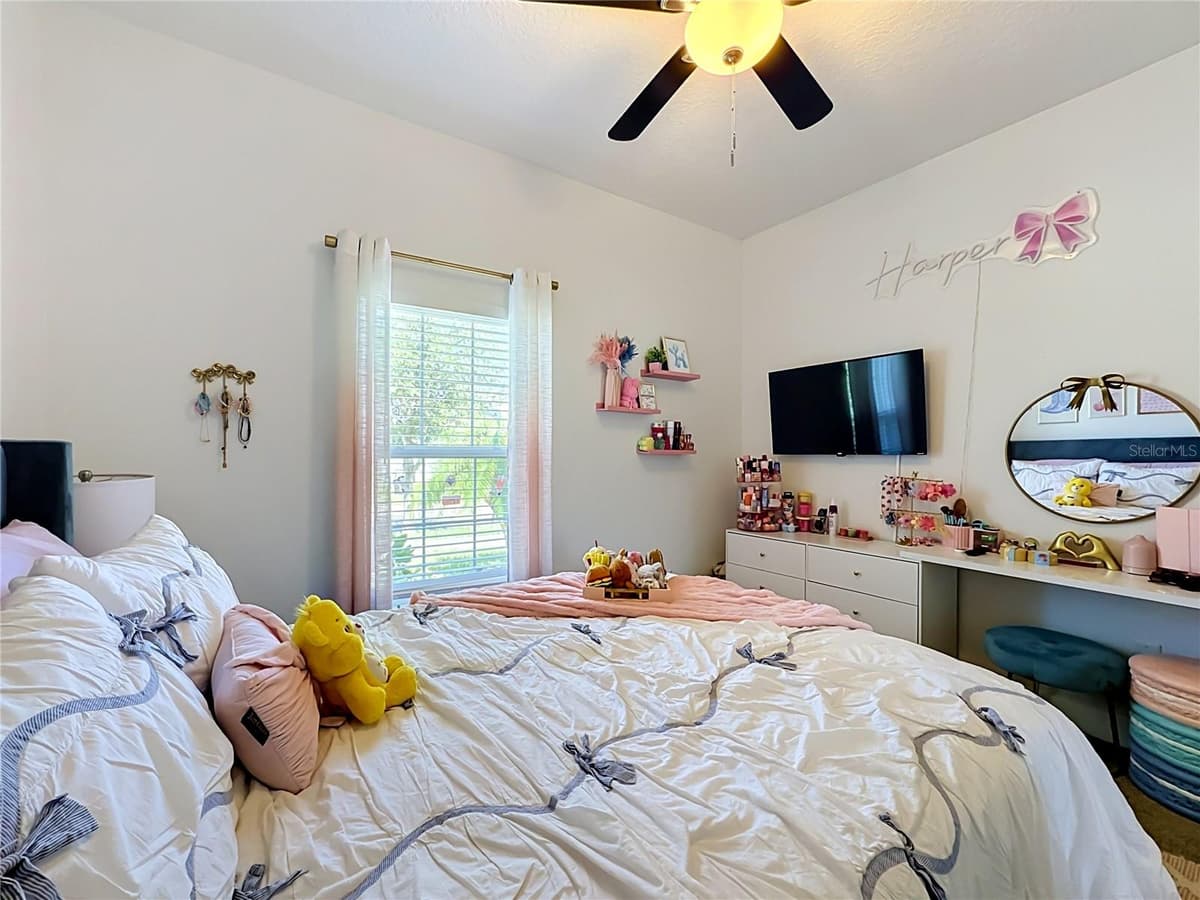 10457 WATERSTONE DRIVE — photo 49 of 76