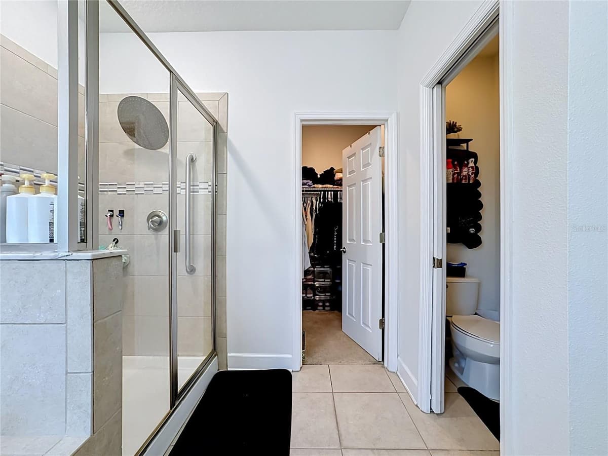 10457 WATERSTONE DRIVE — photo 15 of 76
