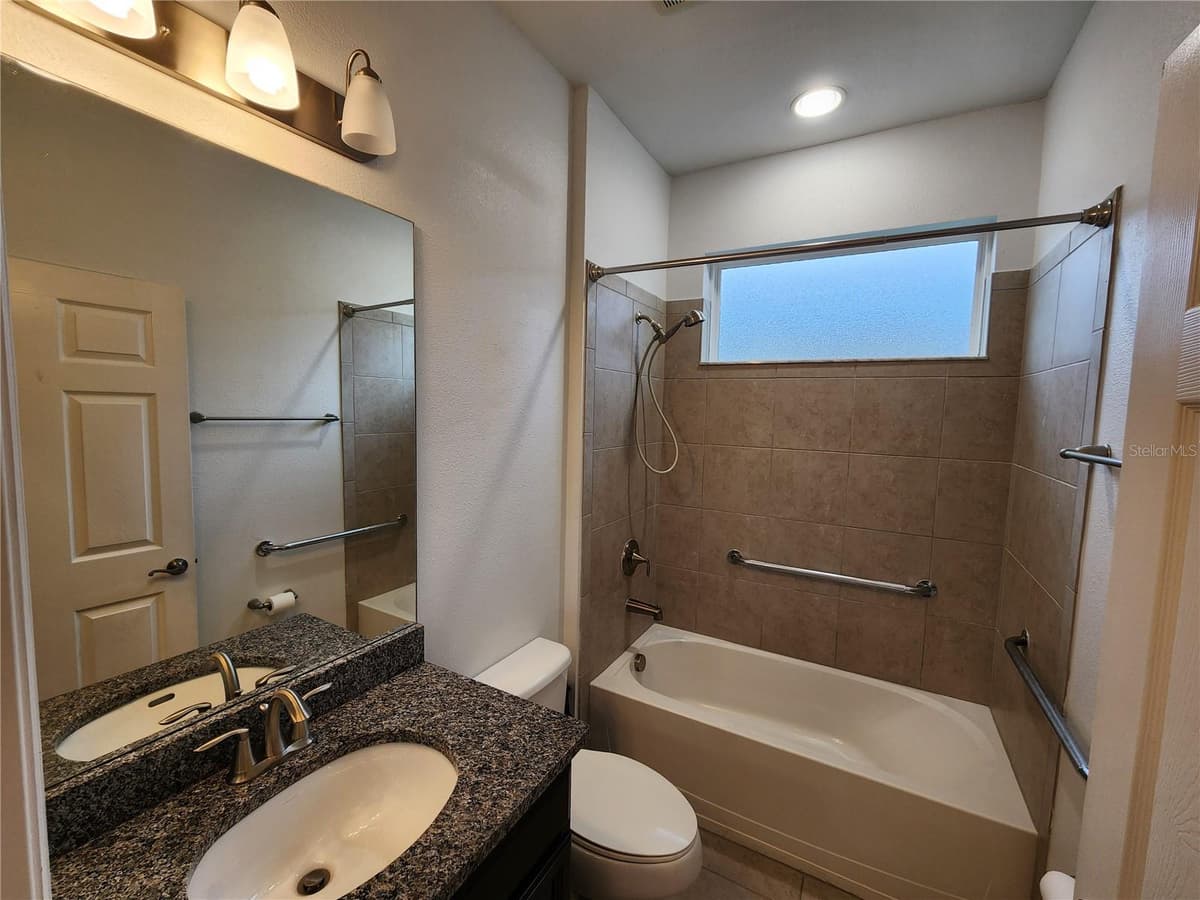 10457 WATERSTONE DRIVE — photo 44 of 76