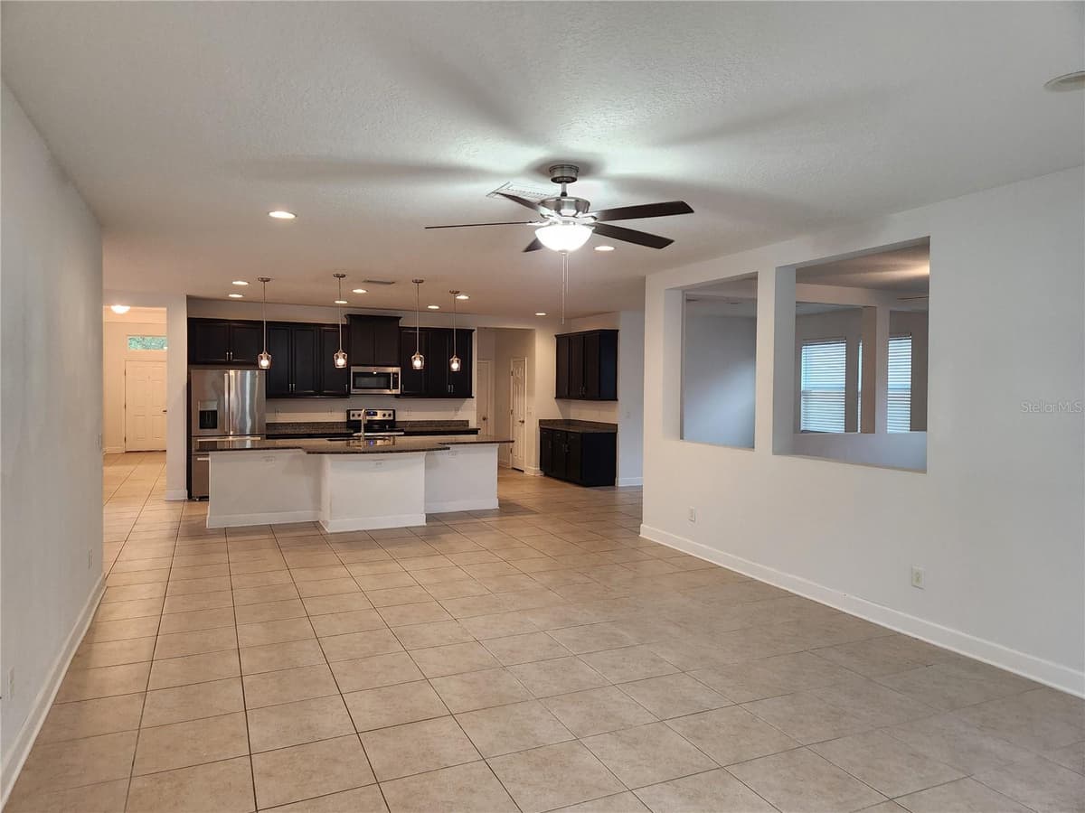 10457 WATERSTONE DRIVE — photo 9 of 76