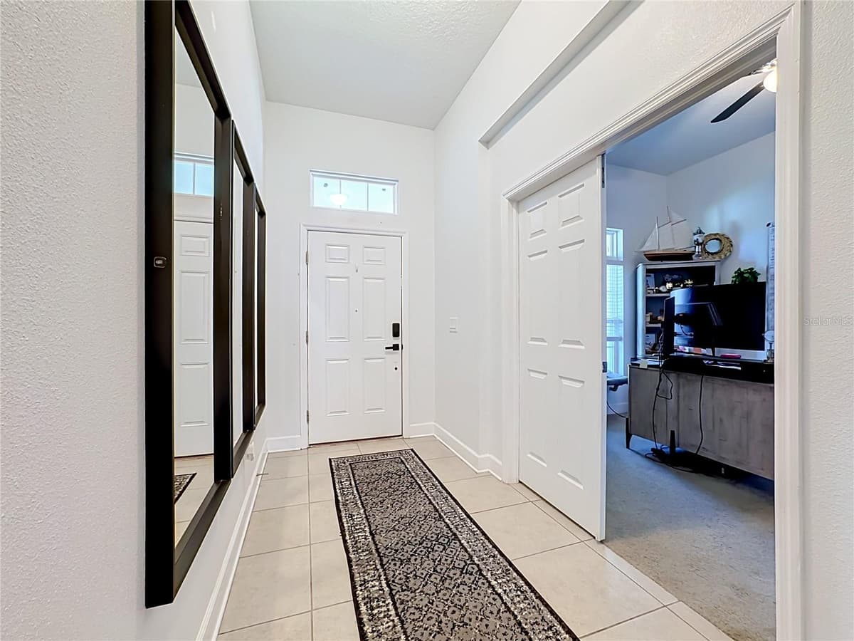 10457 WATERSTONE DRIVE — photo 22 of 76