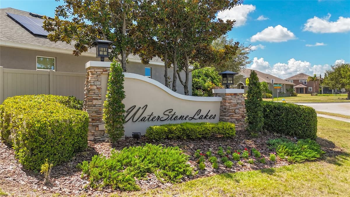 10457 WATERSTONE DRIVE — photo 73 of 76