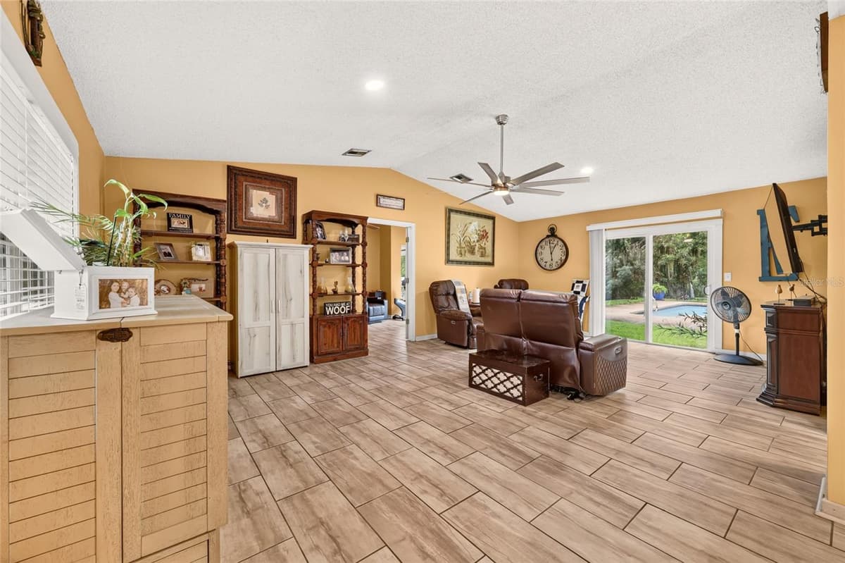 35446 FOURAKER DRIVE — photo 25 of 69