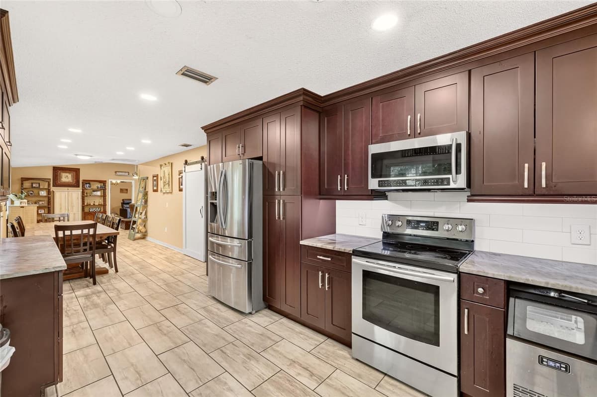 35446 FOURAKER DRIVE — photo 15 of 69