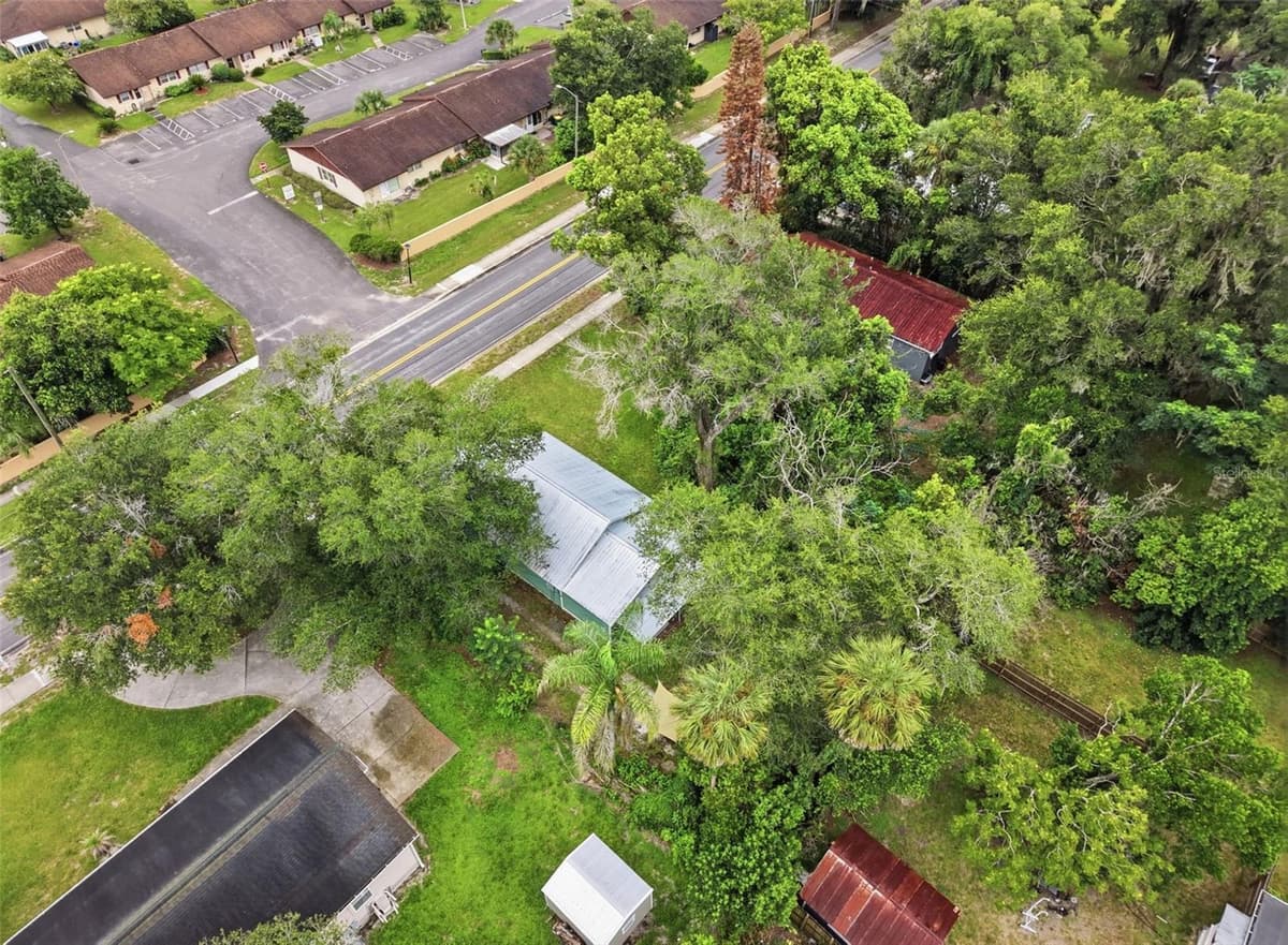 316 AMELIA AVENUE — photo 36 of 38