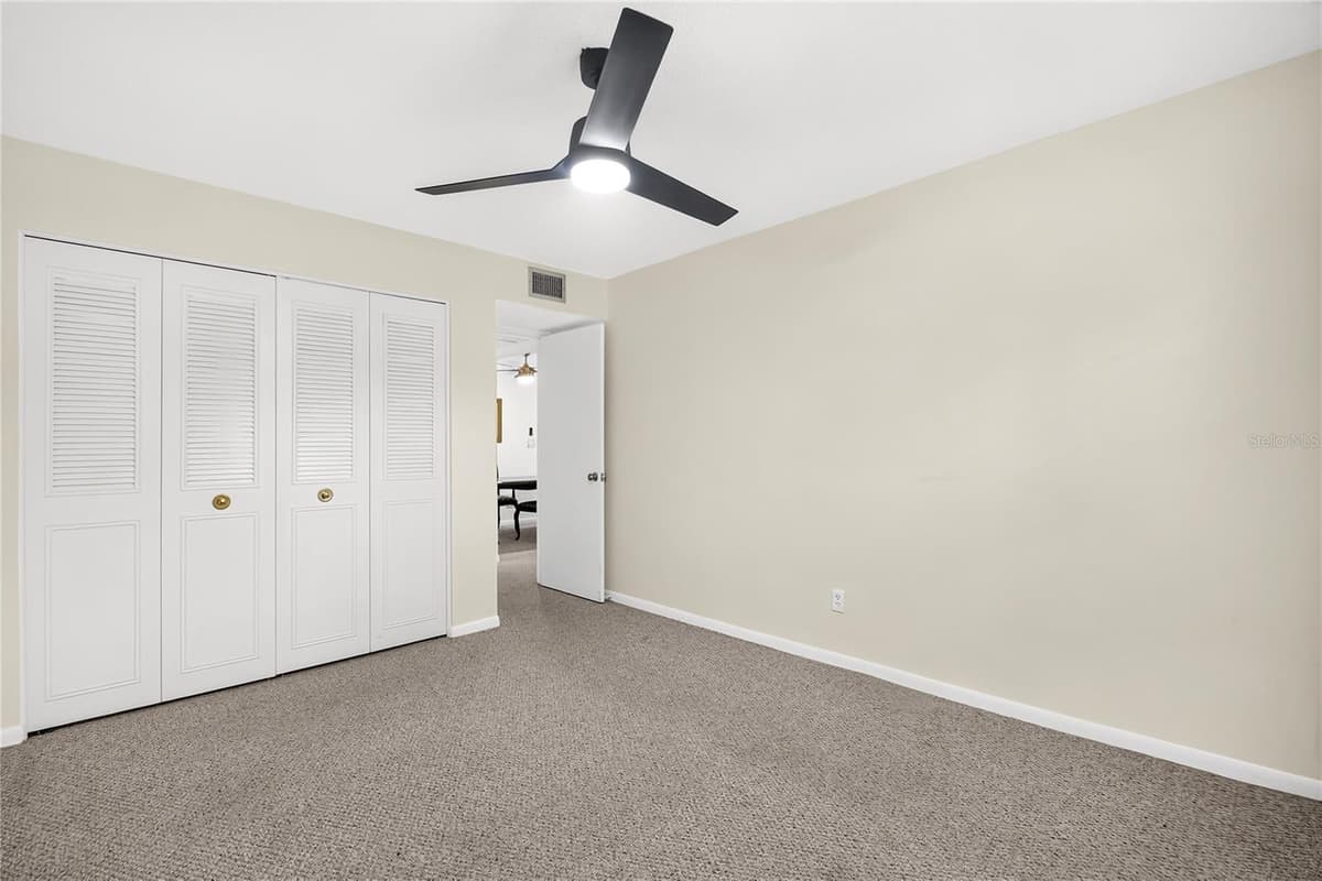 5880 38TH AVENUE — photo 26 of 31