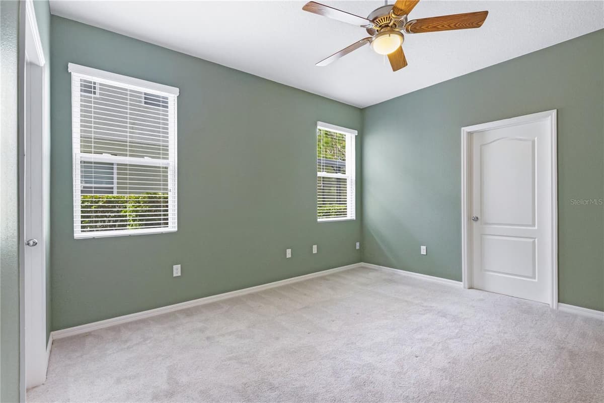 5207 WILDWOOD WAY — photo 15 of 52