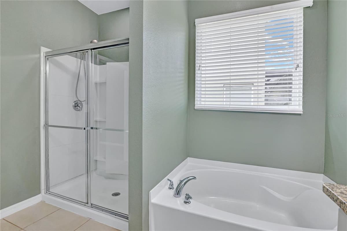 5207 WILDWOOD WAY — photo 19 of 52