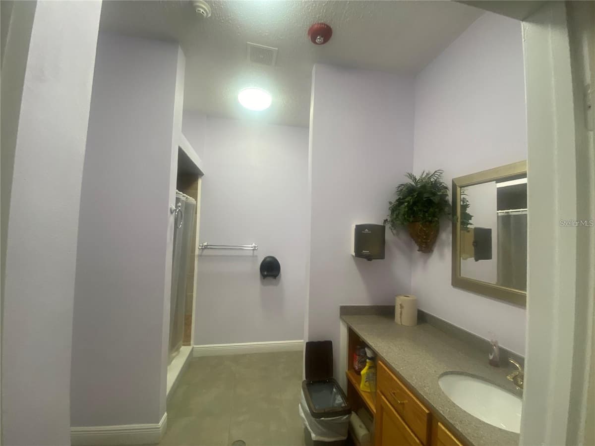 301 BLUE SPRINGS AVENUE — photo 16 of 47