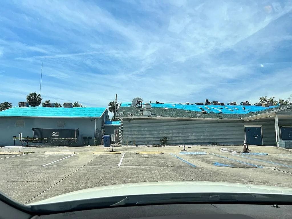 301 BLUE SPRINGS AVENUE — photo 10 of 47