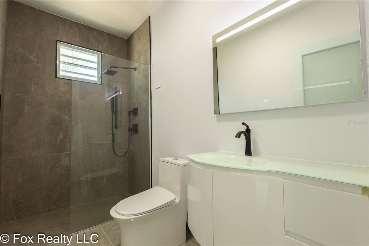391 CALLE FRANCISCO COLON GUERRA — photo 19 of 25