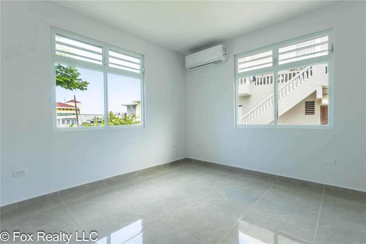 391 CALLE FRANCISCO COLON GUERRA — photo 16 of 25