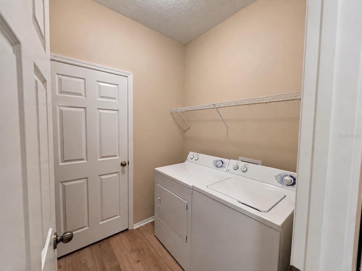 2706 SPARTA DRIVE — photo 23 of 29