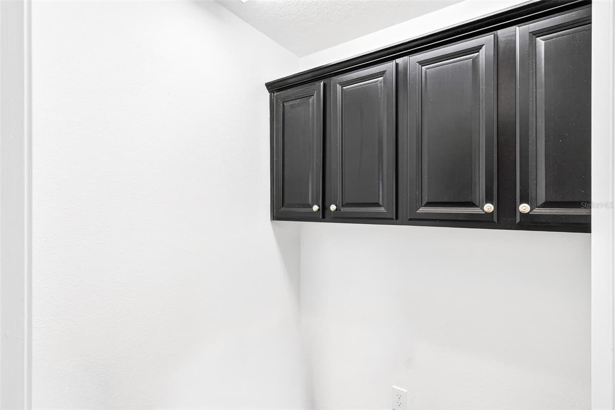 7236 PENKRIDGE LANE — photo 46 of 68