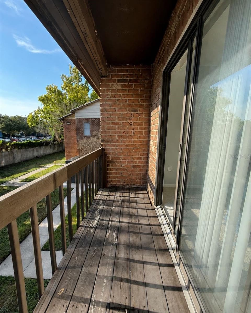 5032 DOWNING STREET — photo 11 of 15