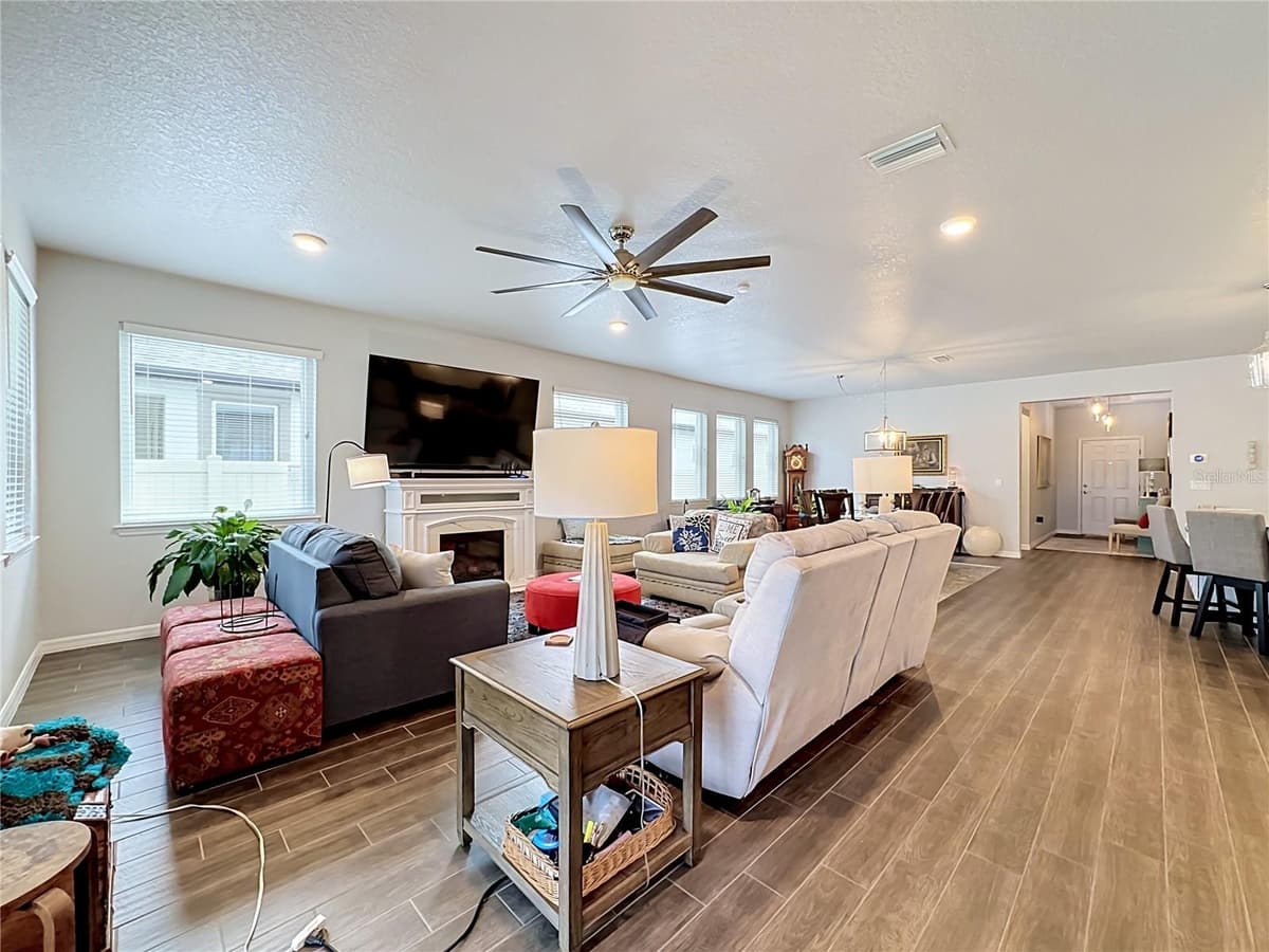 13222 MOSS GRASS WAY — photo 17 of 49