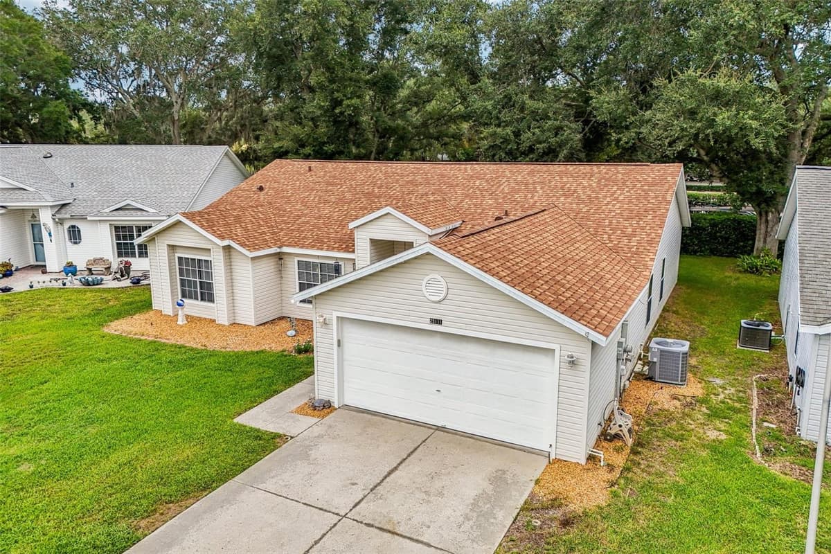 25111 BONNIE BLUE COURT — photo 36 of 77