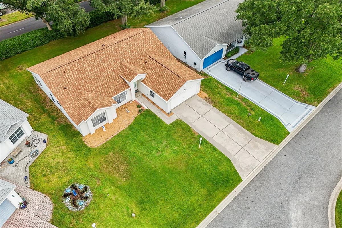 25111 BONNIE BLUE COURT — photo 39 of 77