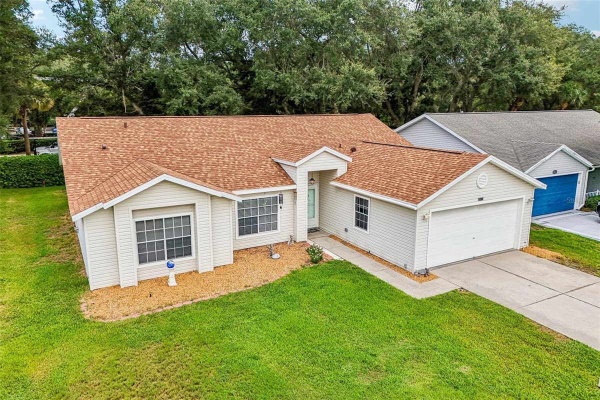 25111 BONNIE BLUE COURT — photo 37 of 77