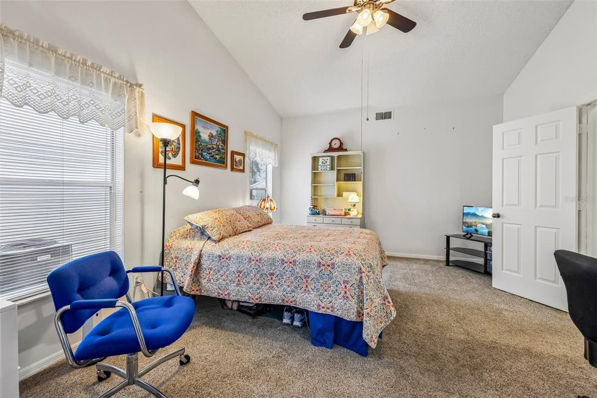 25111 BONNIE BLUE COURT — photo 18 of 77