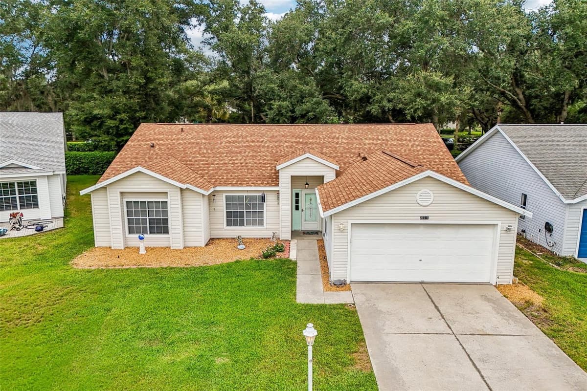 25111 BONNIE BLUE COURT — photo 35 of 77