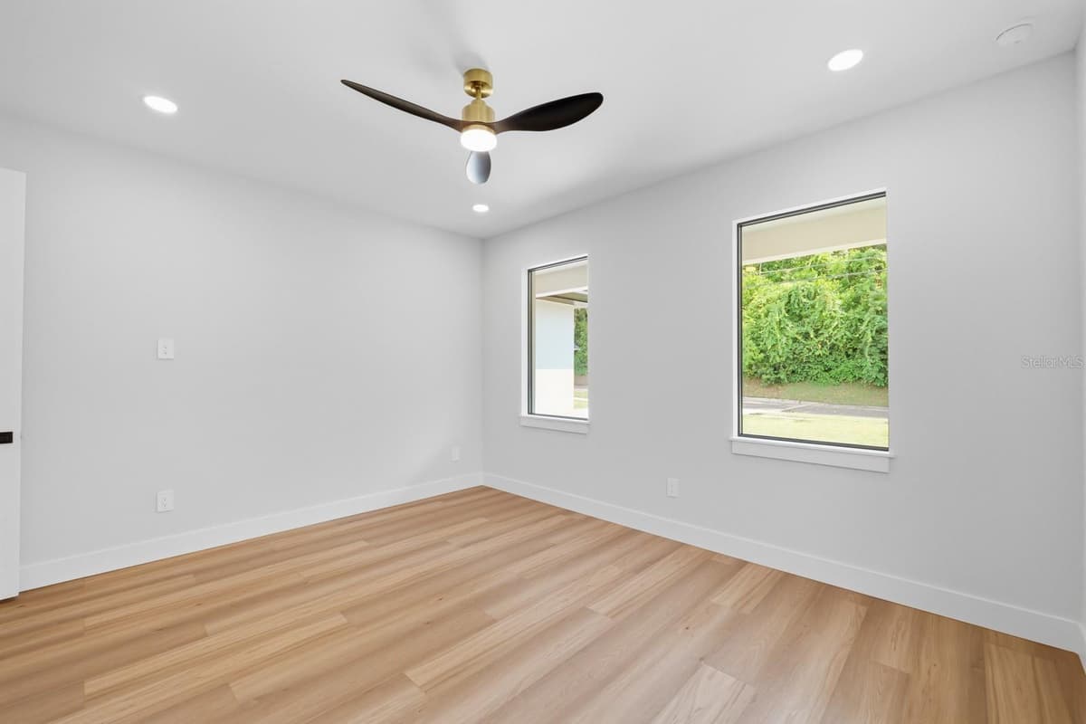 64 HIGHLAND STREET — photo 17 of 29