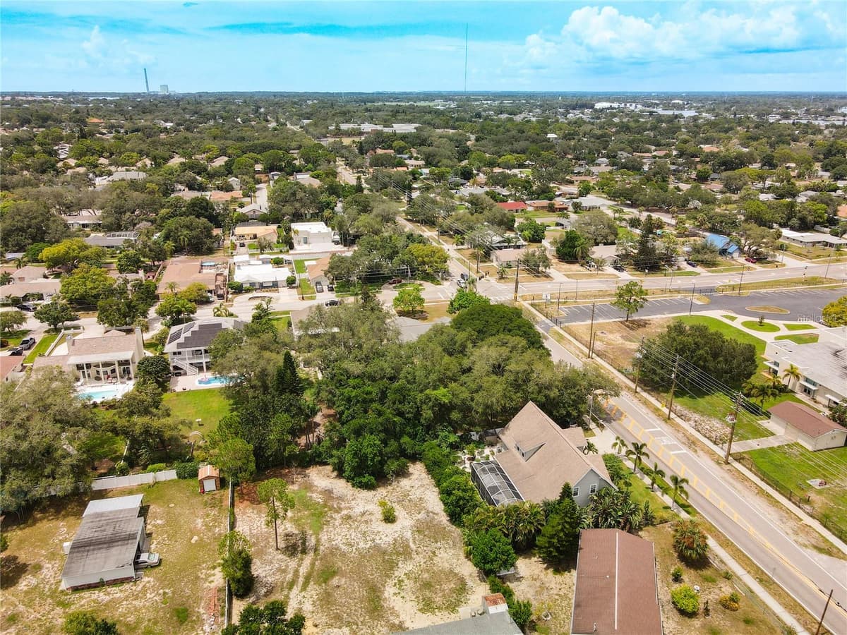 1601 GULF ROAD — photo 50 of 52