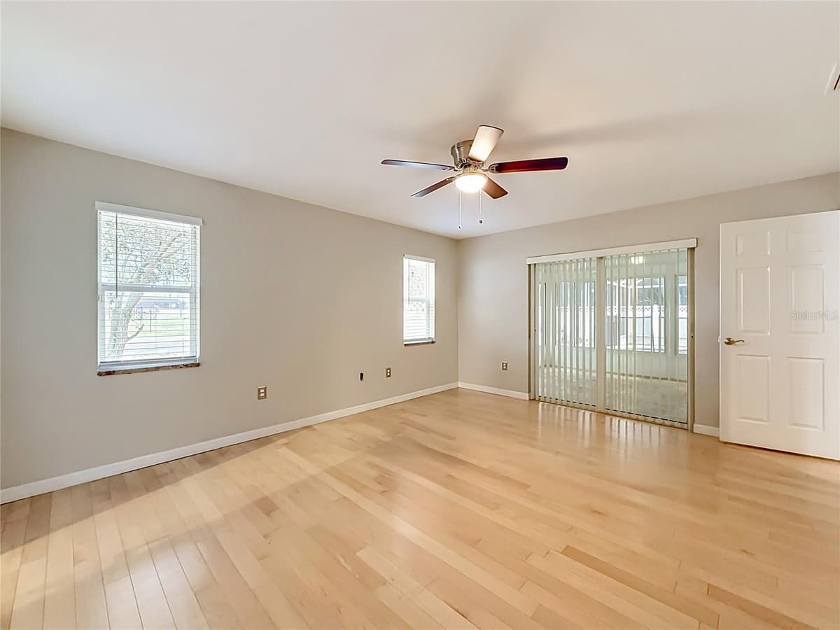 1601 GULF ROAD — photo 25 of 52